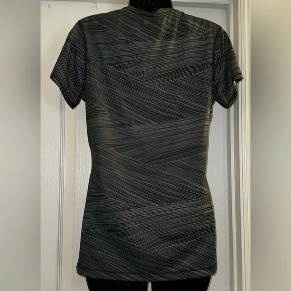 Under Armour Fitted Short Sleeve Tee - Picture 4 of 5